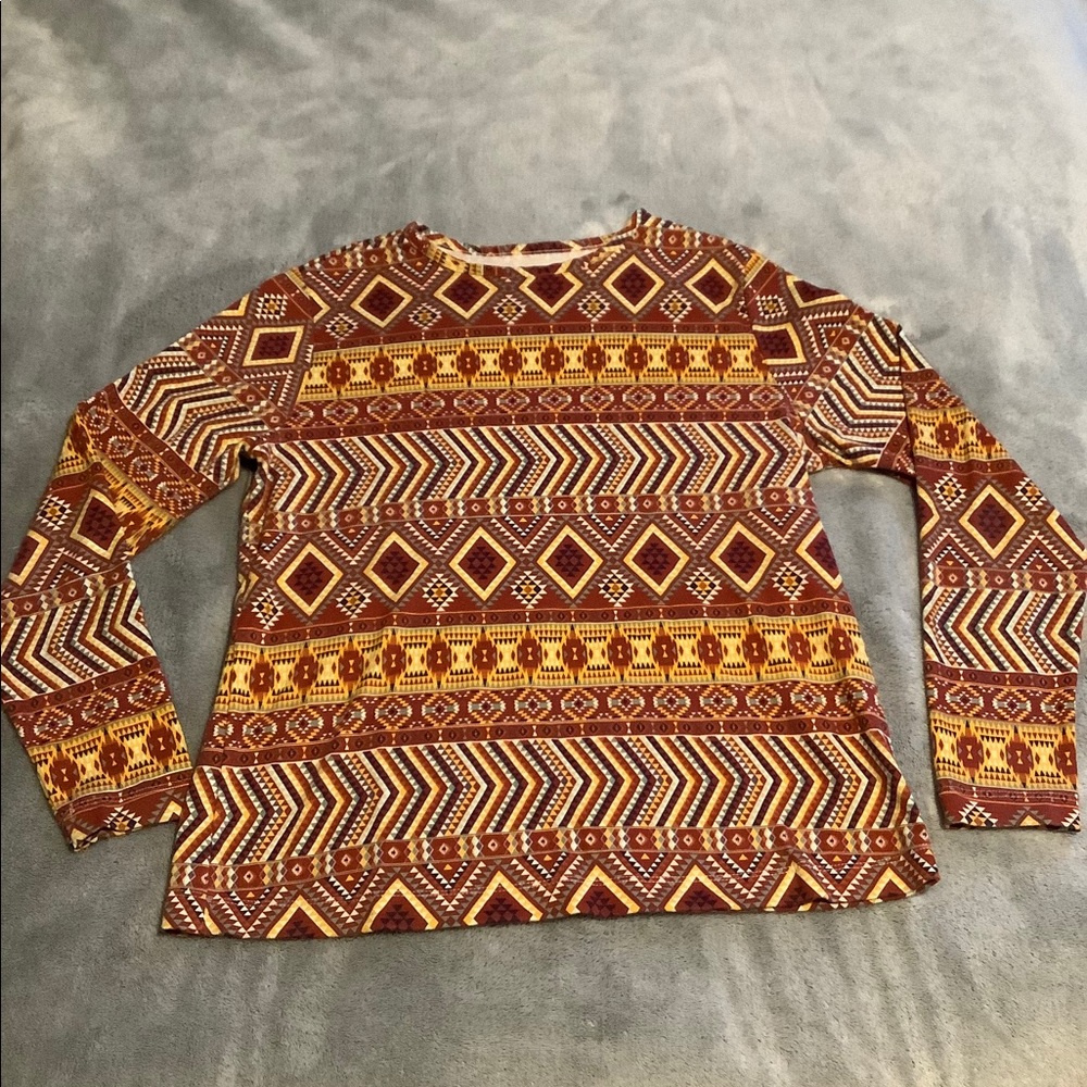 Women’s long sleeve top